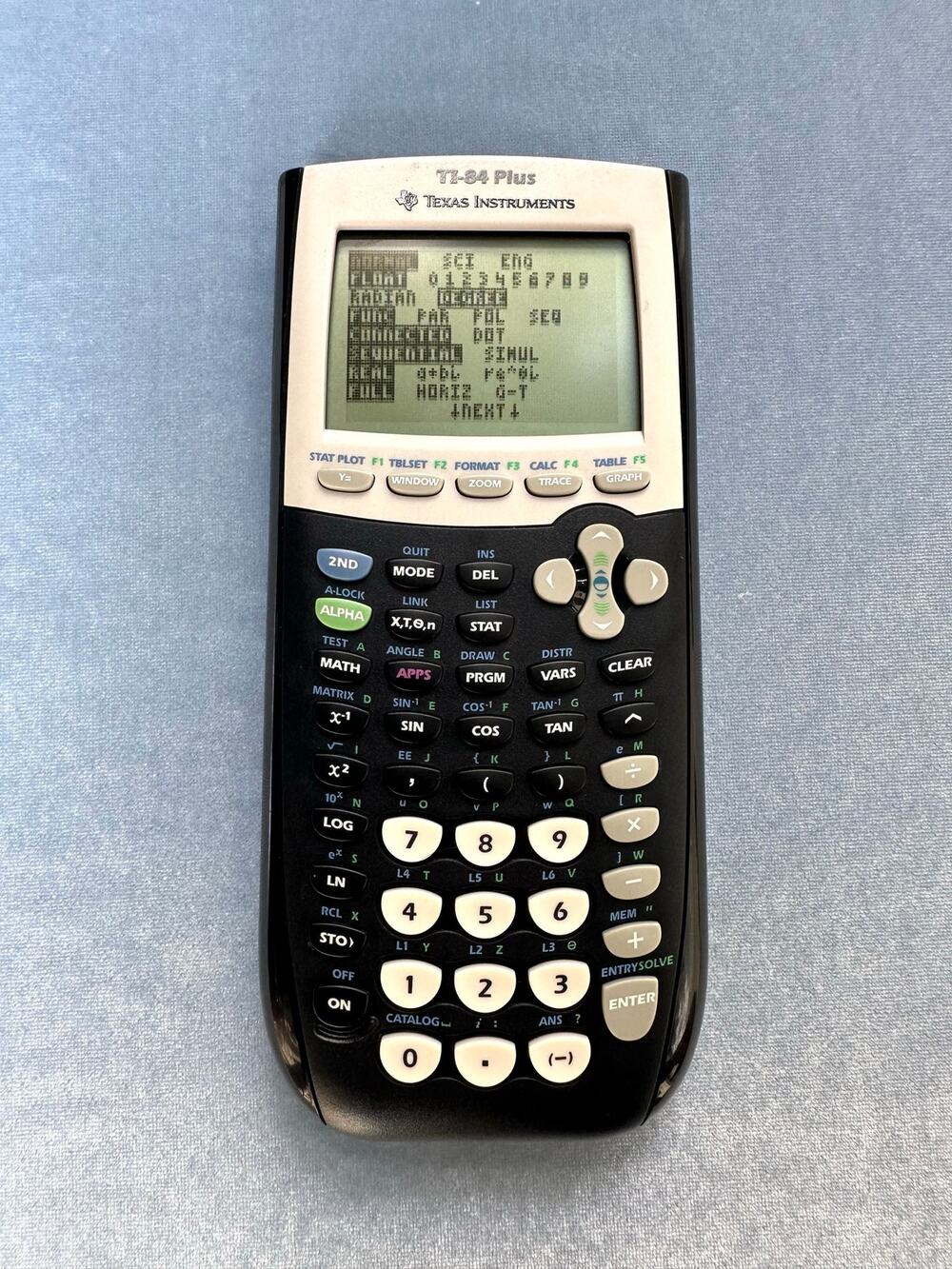 Texas Instruments TI-84 Plus Graphing Calculator Black TI 84 TESTED WORKS
